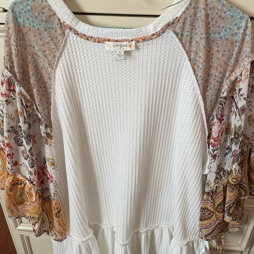 Umgee XL shirt